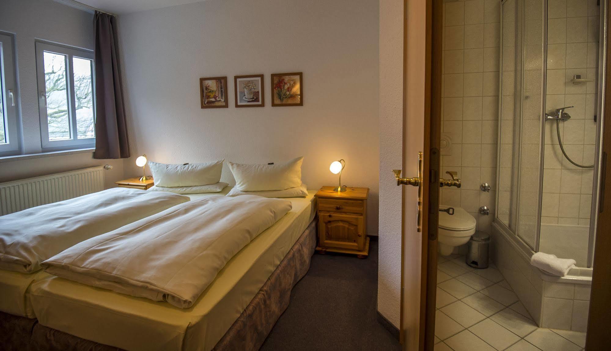 Kurhotel Бад Зудероде Екстериор снимка